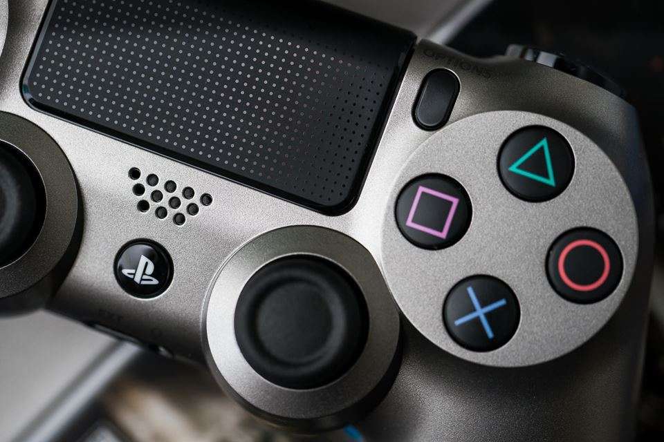 New PS4 Update Adds Remote Play To iOS; Here Are All The Changes